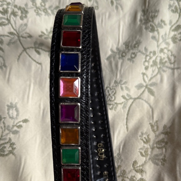 Black Leather Belt with Silver Buckle and Multicolor Accents Vintage Small. - Picture 12 of 17